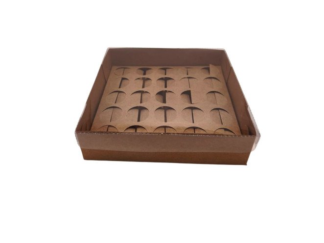 Caixa para 25 Doces KRAFT Tampa PET com Berço 19x19x5 com 10